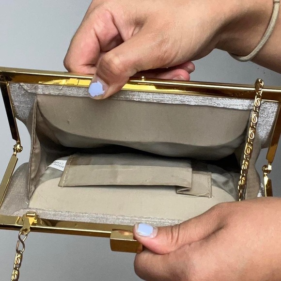 gold iridescent side purse clutch - Picture 3 of 4